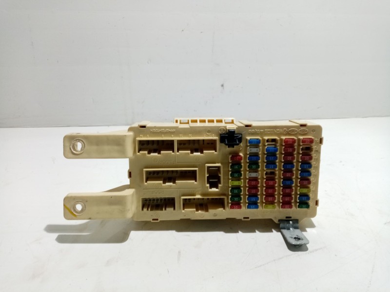 Recambio de caja reles / fusibles para hyundai santa fe cm referencia OEM IAM 919502B200  