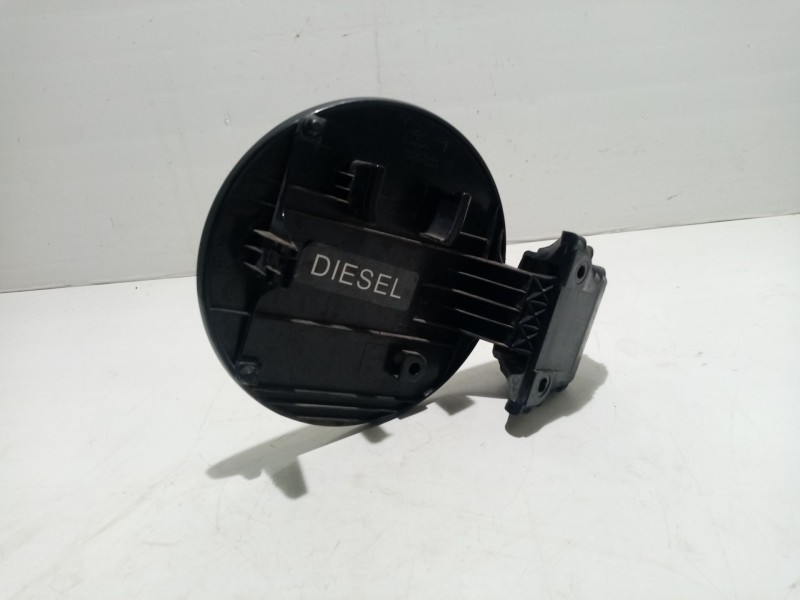 Recambio de tapa exterior combustible para hyundai santa fe cm referencia OEM IAM 695102B000  