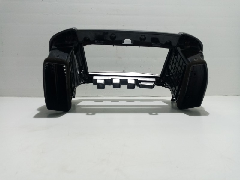 Recambio de mascara central de salpicadero para hyundai santa fe cm referencia OEM IAM 974202B000 974102B000 