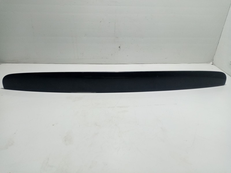 Recambio de moldura piloto matricula para hyundai santa fe cm referencia OEM IAM 873112B000  