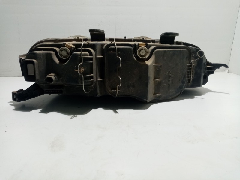 Recambio de faro izquierdo para fiat punto berlina (188) referencia OEM IAM   