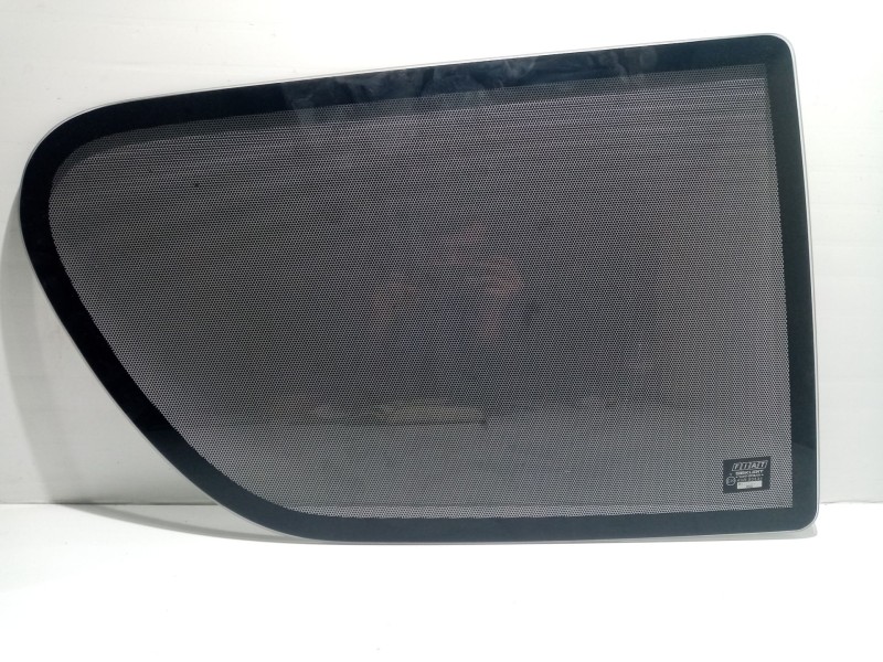 Recambio de luna trasera derecha para fiat seicento (187) referencia OEM IAM 46515461  43R00334