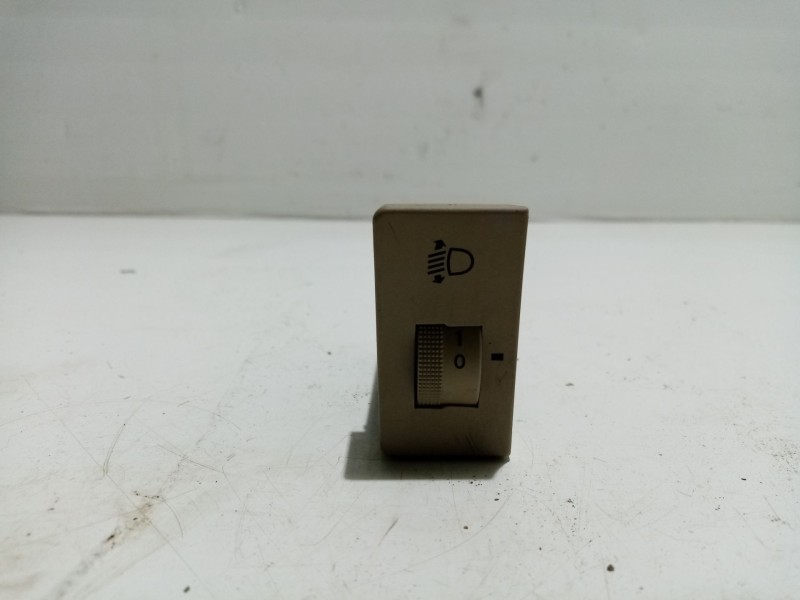 Recambio de motor regulacion faros para hyundai santa fe cm referencia OEM IAM 933702B001J9  