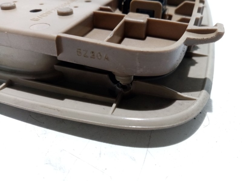 Recambio de luz interior para hyundai santa fe cm referencia OEM IAM 928502BXXX  