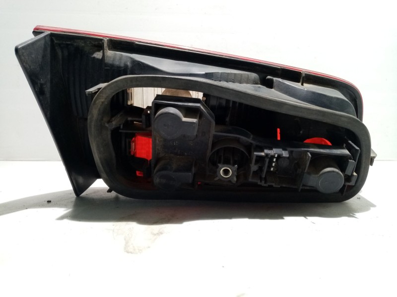 Recambio de piloto trasero derecho para renault laguna ii (bg0) referencia OEM IAM   