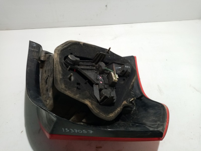 Recambio de piloto trasero derecho para toyota corolla (e12) referencia OEM IAM    Recambio de piloto trasero derecho para toyota corolla (e12) referencia OEM IAM