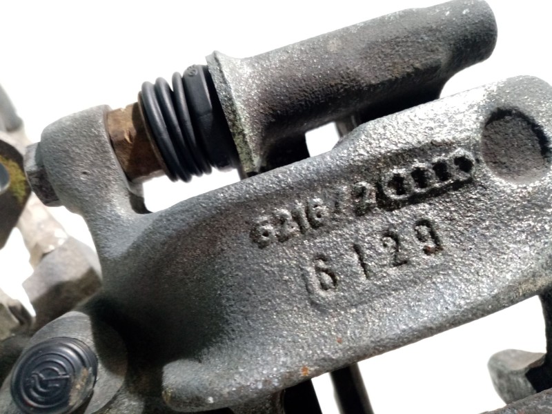 Recambio de pinza freno delantera izquierda para volkswagen passat berlina (3b3) referencia OEM IAM 633964  