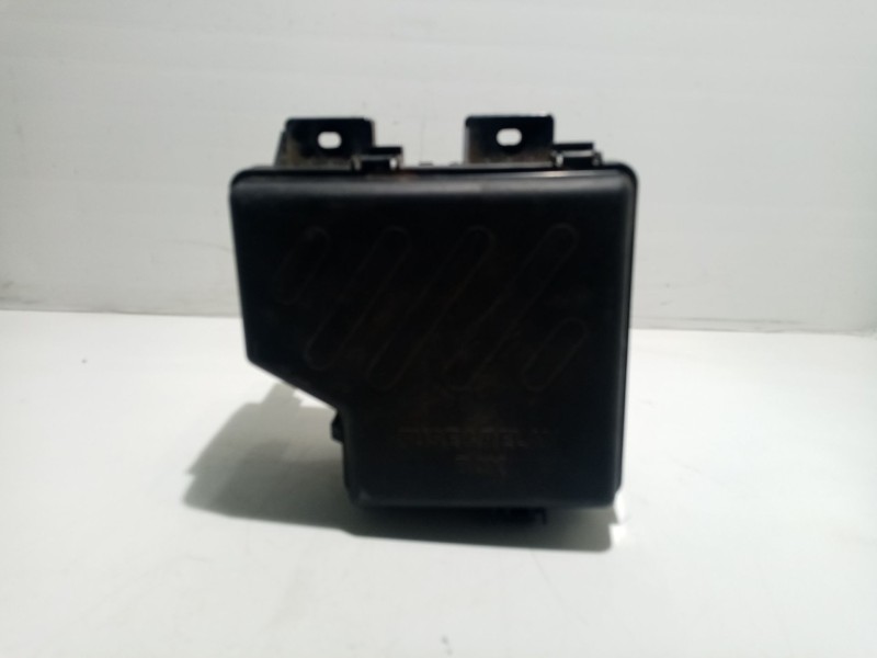 Recambio de caja reles / fusibles para hyundai santa fe cm referencia OEM IAM 919502B100  