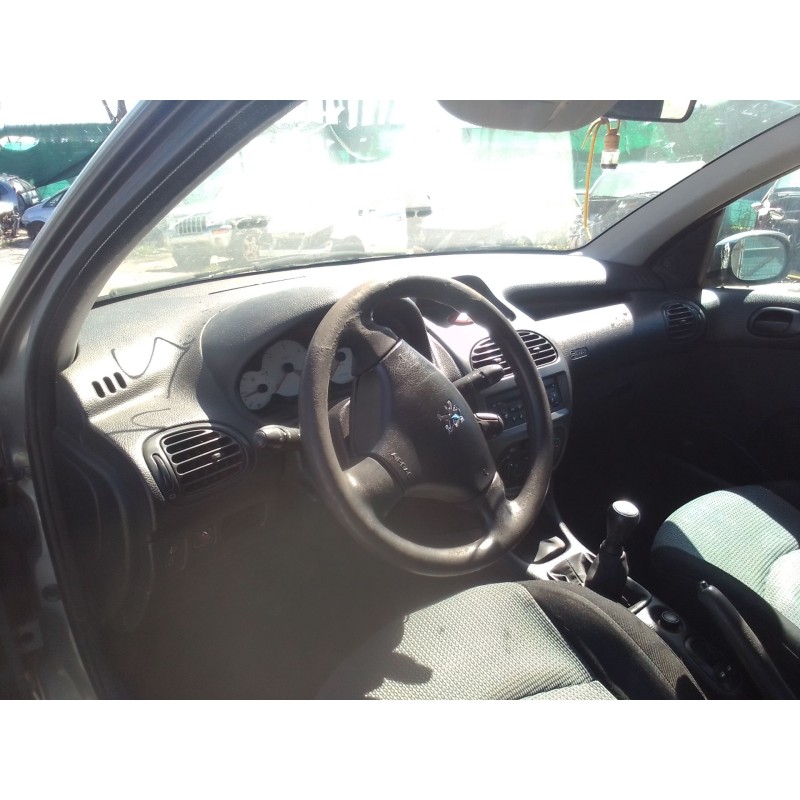 peugeot 206 del año 2005