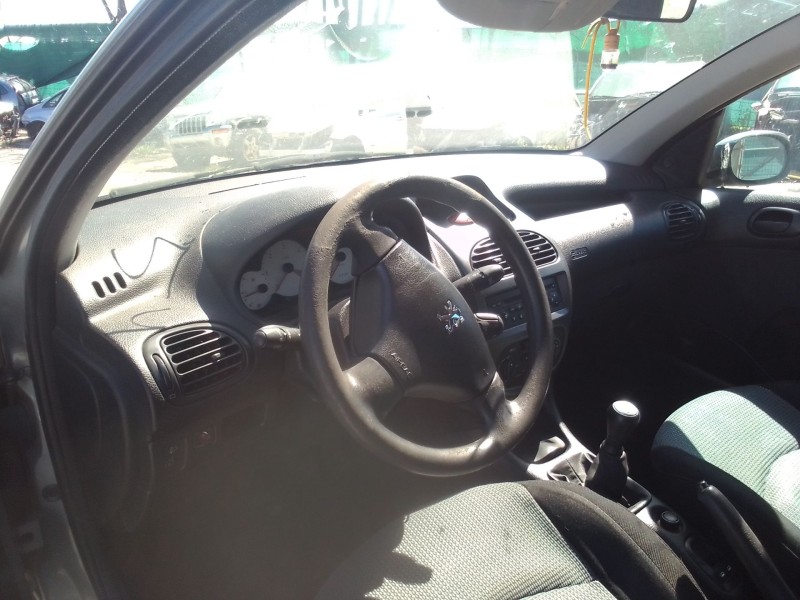 peugeot 206 del año 2005
