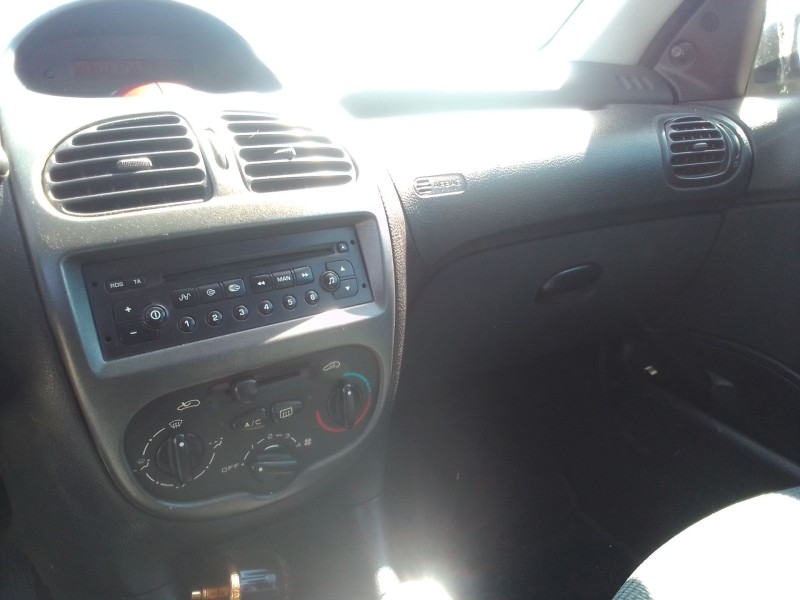 peugeot 206 del año 2005