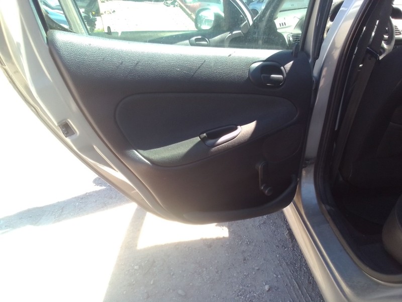 peugeot 206 del año 2005