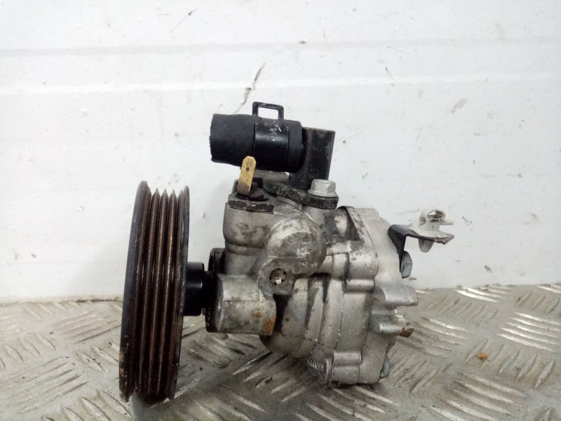 Recambio de bomba direccion para kia picanto 1.1 cat referencia OEM IAM HE1205082  