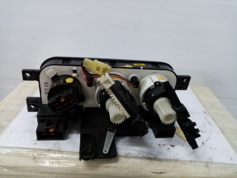 Recambio de mando calefaccion / aire acondicionado para  referencia OEM IAM   