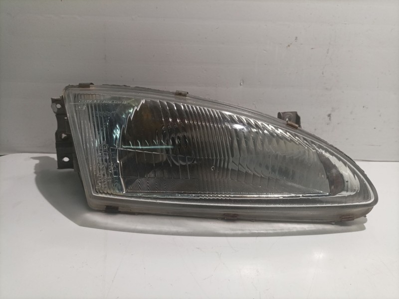 Recambio de faro izquierdo para hyundai lantra berlina (rd) 1.6 cat referencia OEM IAM   