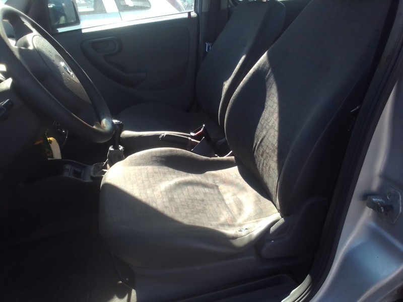 opel combo (corsa c) del año 2001
