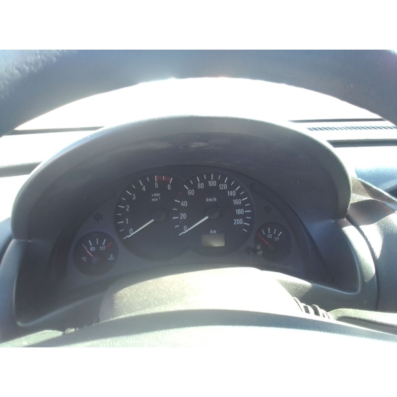 opel combo (corsa c) del año 2001