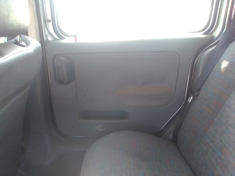 opel combo (corsa c) del año 2001
