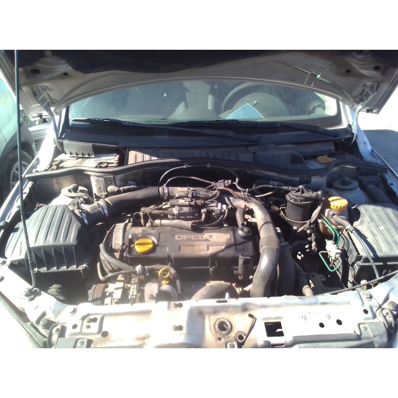 opel combo (corsa c) del año 2001