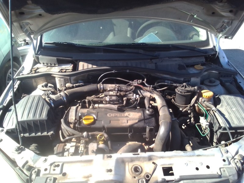 opel combo (corsa c) del año 2001