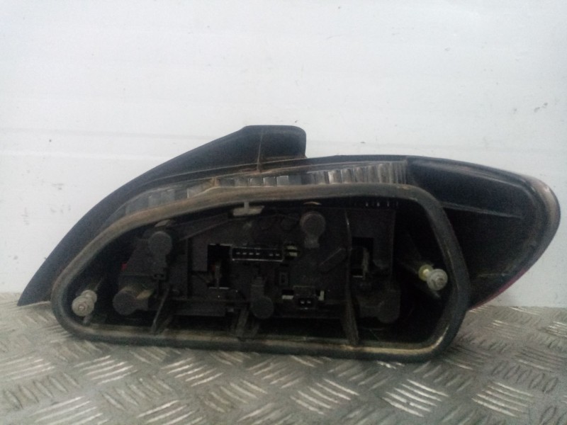 Recambio de piloto trasero izquierdo para peugeot 406 berlina (s1/s2) referencia OEM IAM   