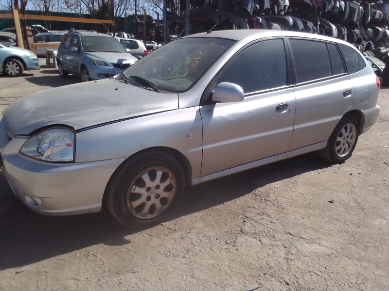 kia rio del año 2004