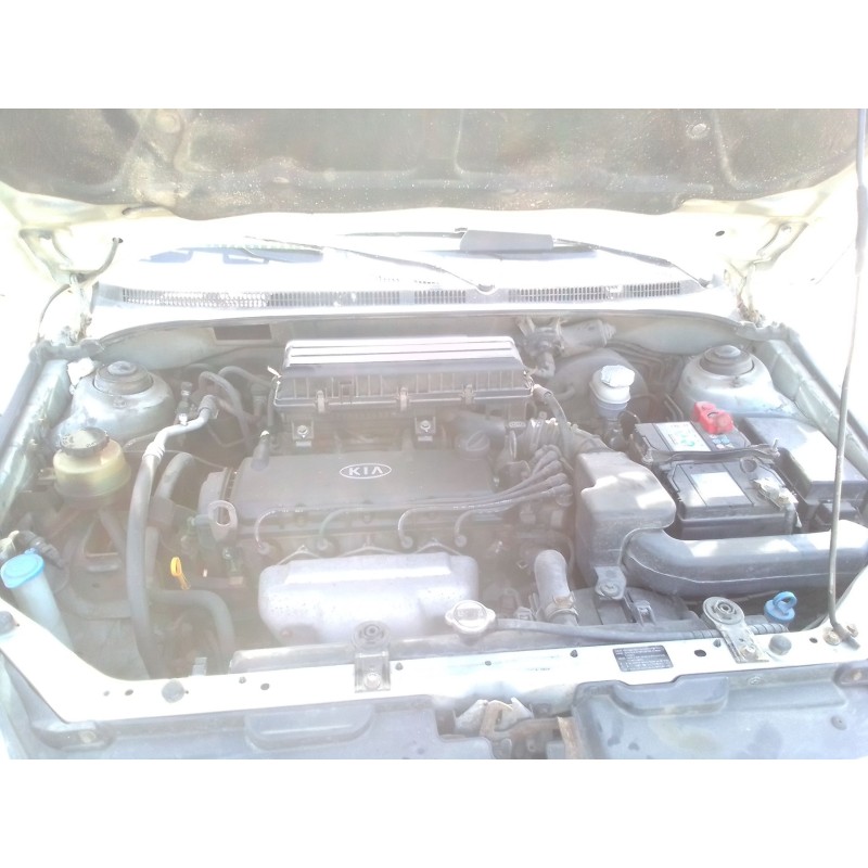 kia rio del año 2004