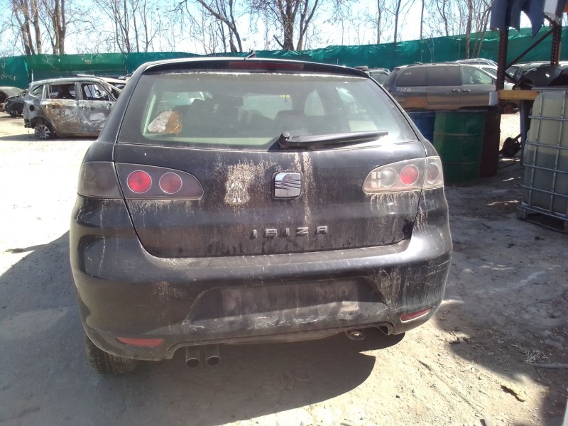 seat ibiza (6l1) del año 2008