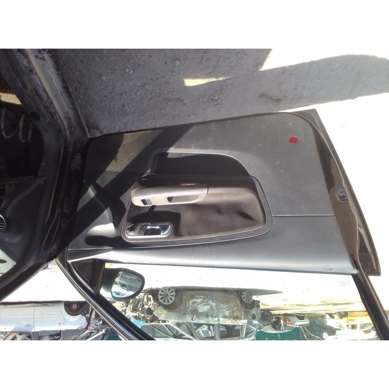 seat ibiza (6l1) del año 2008