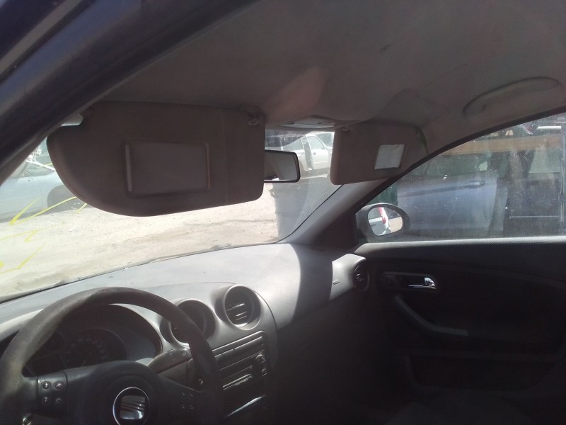 seat ibiza (6l1) del año 2008