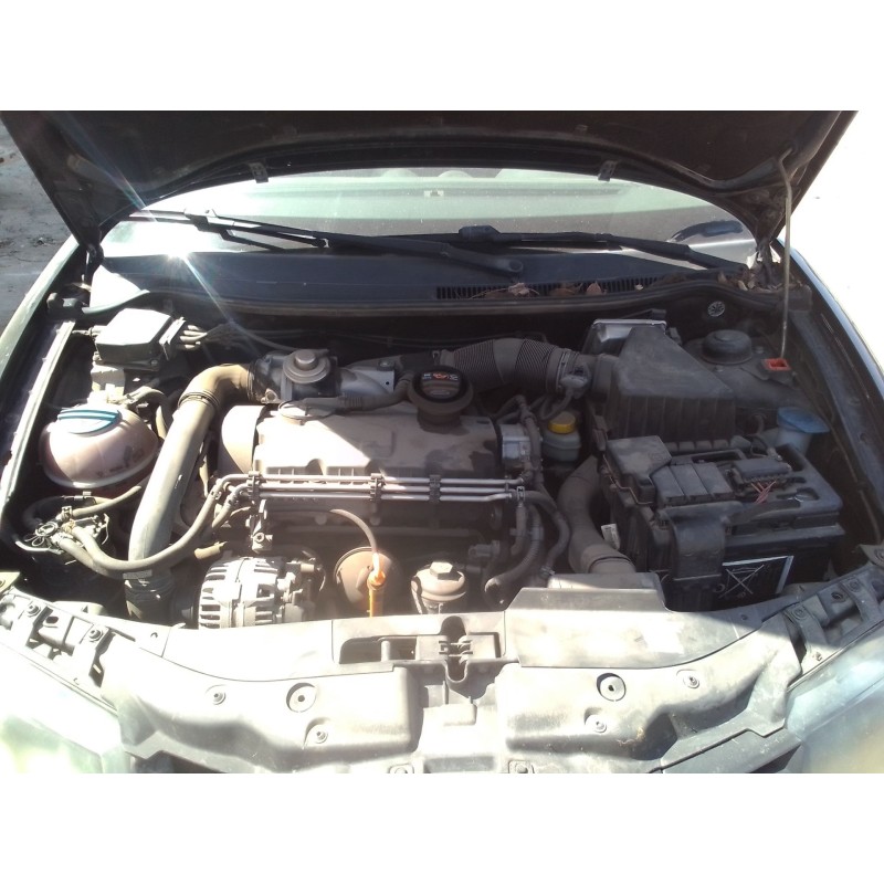 seat ibiza (6l1) del año 2008