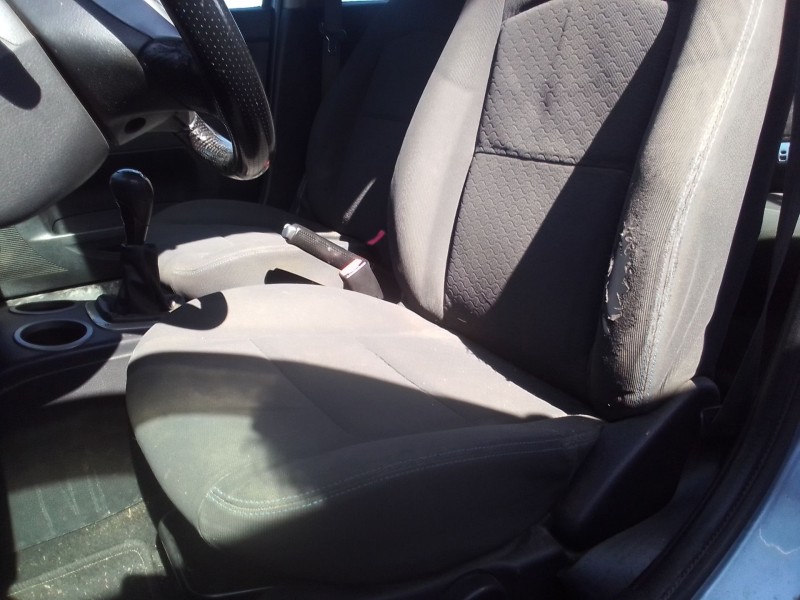 mazda 2 berlina (dy) del año 2004