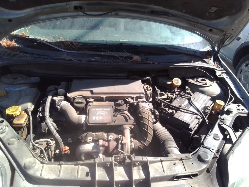 mazda 2 berlina (dy) del año 2004