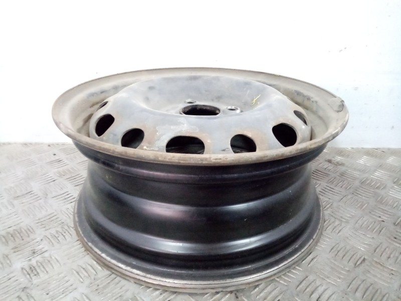 Recambio de llanta para opel corsa c referencia OEM IAM 0  