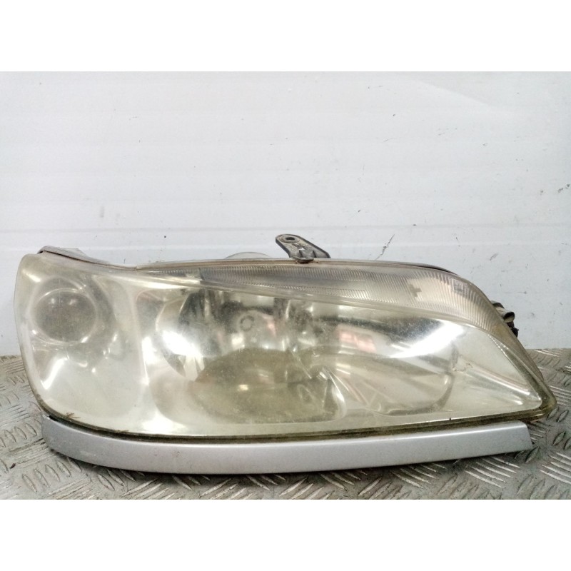 Recambio de faro derecho para peugeot 306 berlina 3/5 puertas (s1) referencia OEM IAM   