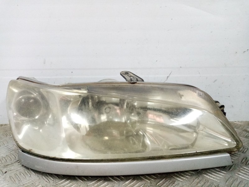 Recambio de faro derecho para peugeot 306 berlina 3/5 puertas (s1) referencia OEM IAM   