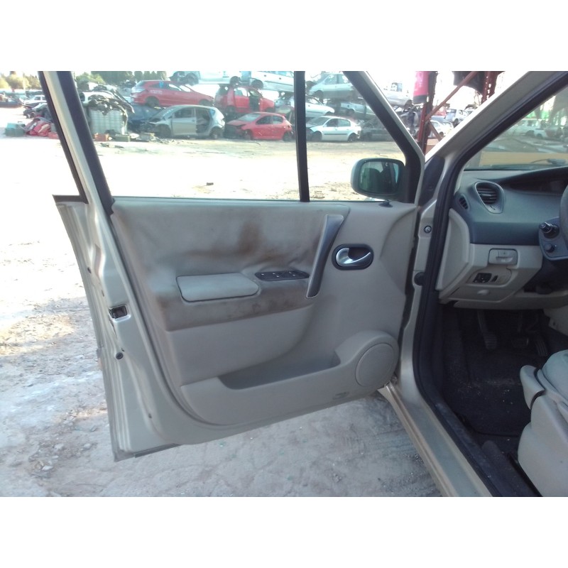 renault scenic ii del año 2003