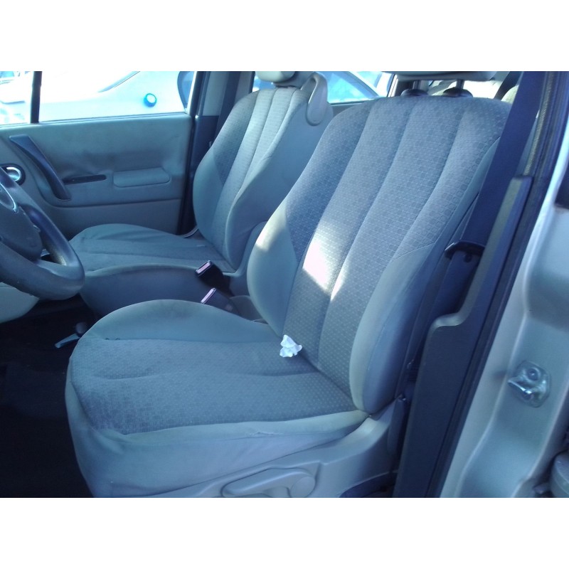 renault scenic ii del año 2003