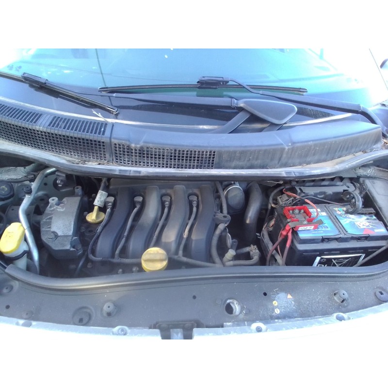 renault scenic ii del año 2003