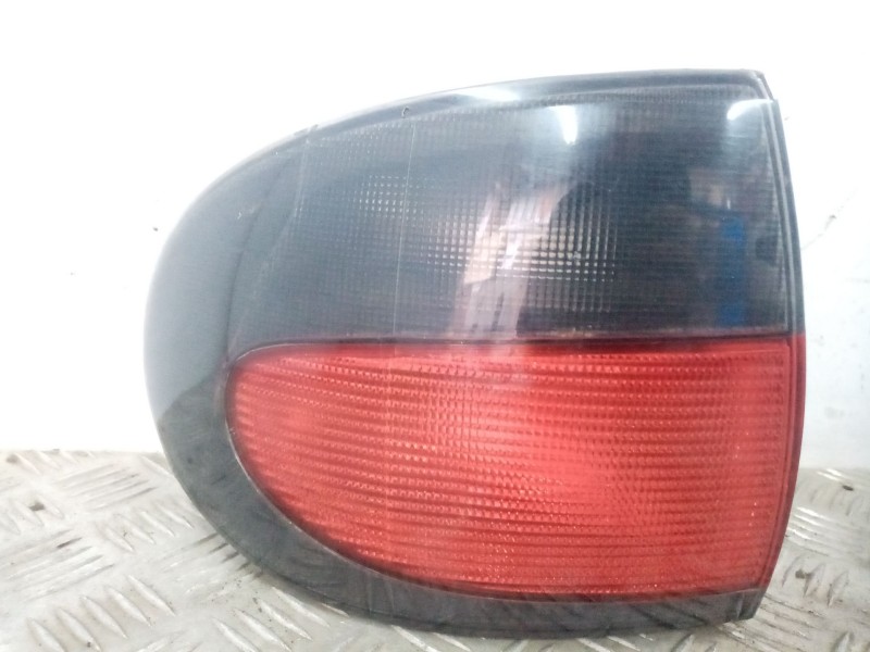 Recambio de piloto trasero izquierdo para renault megane i berlina hatchback (ba0) referencia OEM IAM   