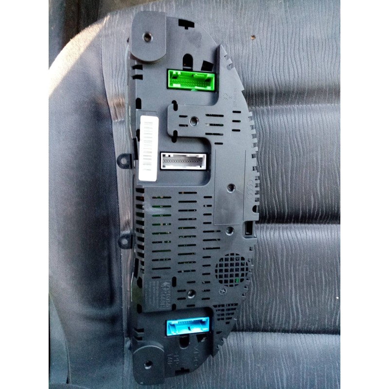 audi a4 berlina (b5) 2.5 v6 24v tdi   |   0.99 - ... | 1999 | 150 cv / 110 kw del año 1999