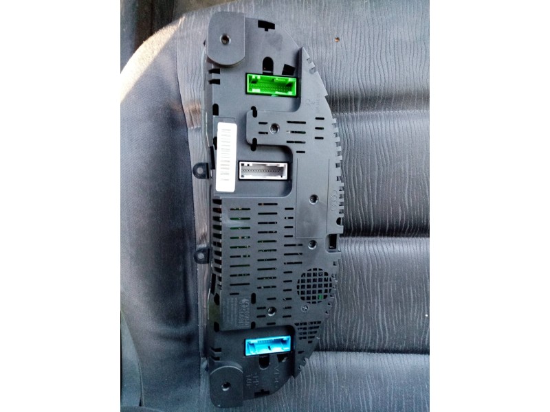 audi a4 berlina (b5) 2.5 v6 24v tdi   |   0.99 - ... | 1999 | 150 cv / 110 kw del año 1999