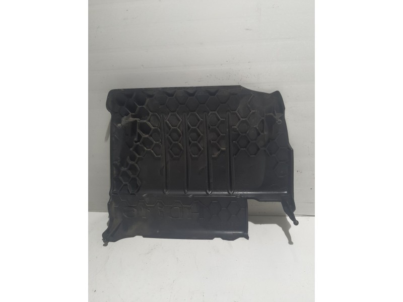 Recambio de tapa motor para peugeot 308 referencia OEM IAM 9659999980 9659999880 