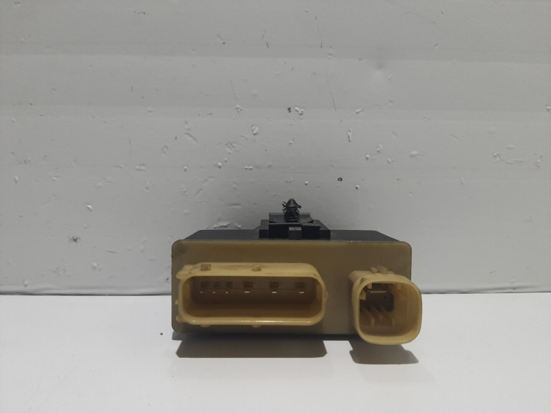 Recambio de rele para peugeot 308 referencia OEM IAM 9662570880  