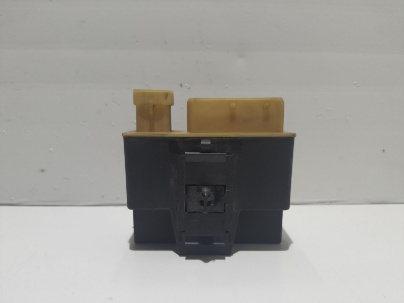 Recambio de rele para peugeot 308 referencia OEM IAM 9662570880  