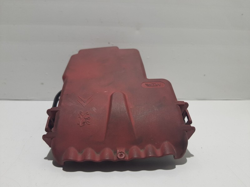 Recambio de caja reles / fusibles para peugeot 308 referencia OEM IAM 66652X 9660222380 