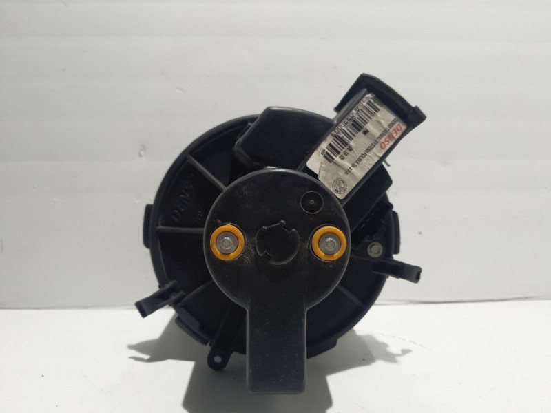 Recambio de ventilador calefaccion para fiat nuova 500 lounge referencia OEM IAM 77362539 069412654010 DEA09063
