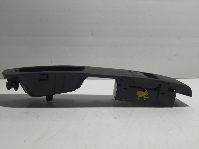 Recambio de mando elevalunas delantero izquierdo para nissan micra (k12e) referencia OEM IAM PA6G30  