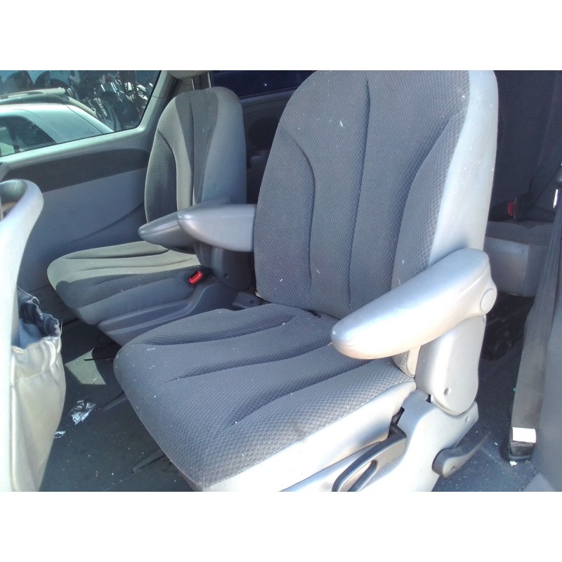 chrysler voyager (rg) del año 2001