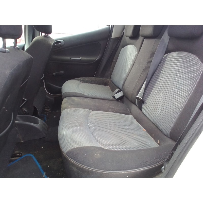 peugeot 206 del año 2004